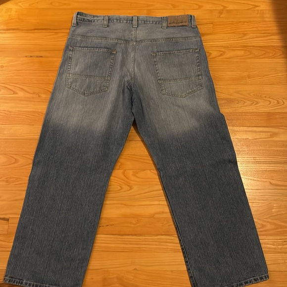 Used like new Nautica jeans 38x30 - Picture 3 of 4